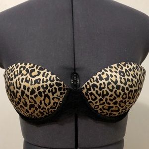 Victoria’s Secret PINK push-up strapless bra